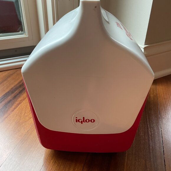 Vintage Igloo Little Playmate Red Cooler Flip Lid Push Button Lunchbox - Picture 4 of 8